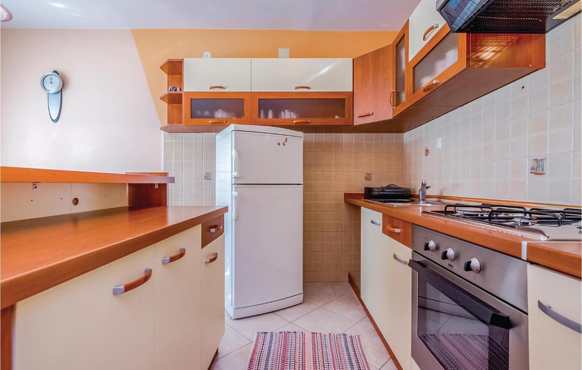 Beautiful Apartment In Novi Vinodolski Εξωτερικό φωτογραφία