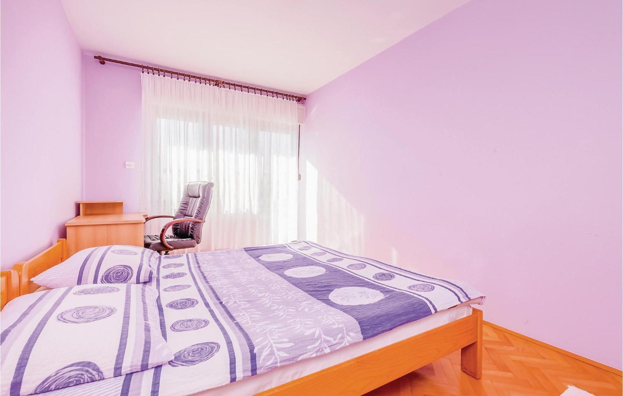 Beautiful Apartment In Novi Vinodolski Εξωτερικό φωτογραφία